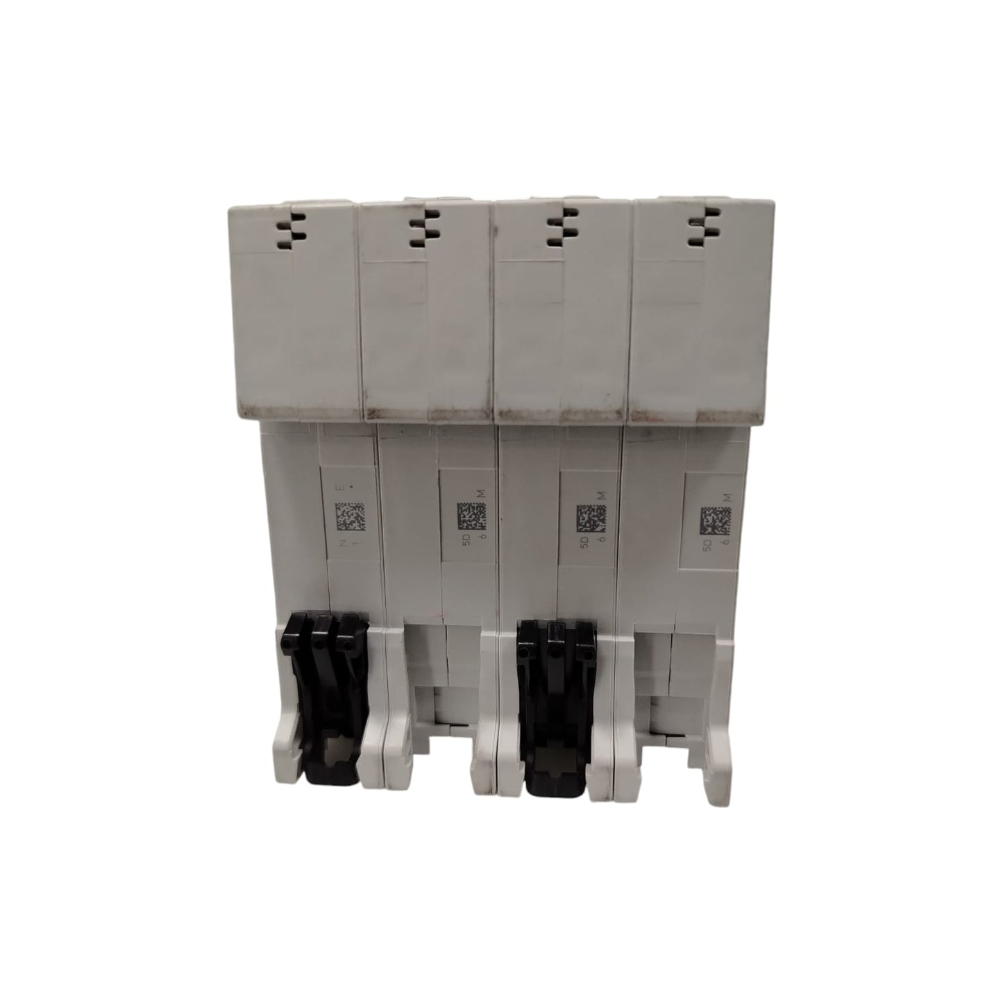 ABB S 203-NA D6/2CDS 253 103 R0061 Interruptor termomagnético