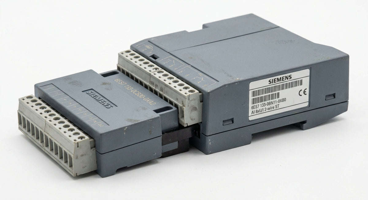 SIEMENS 6ES7 193-0CB30-0XA0 + 6ES7 133-0BN11-0XB0
