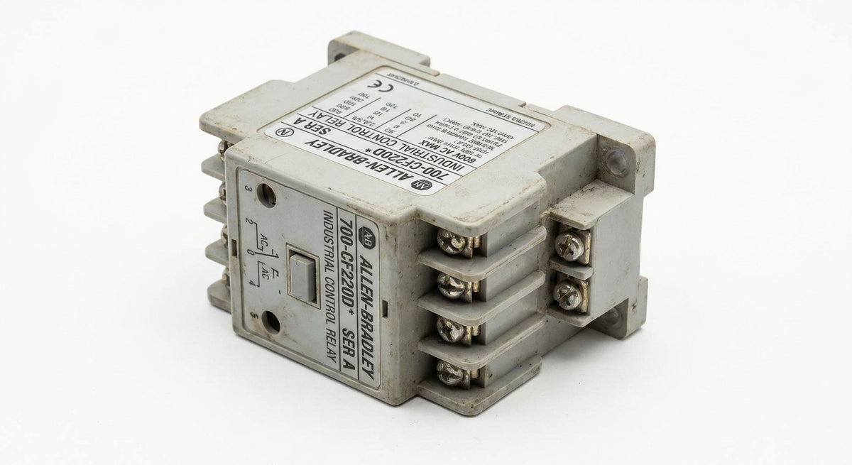 ALLEN BRADLEY 700-CF220D* SER A