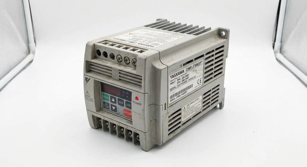 YASKAWA CIMR-J7AM20P7