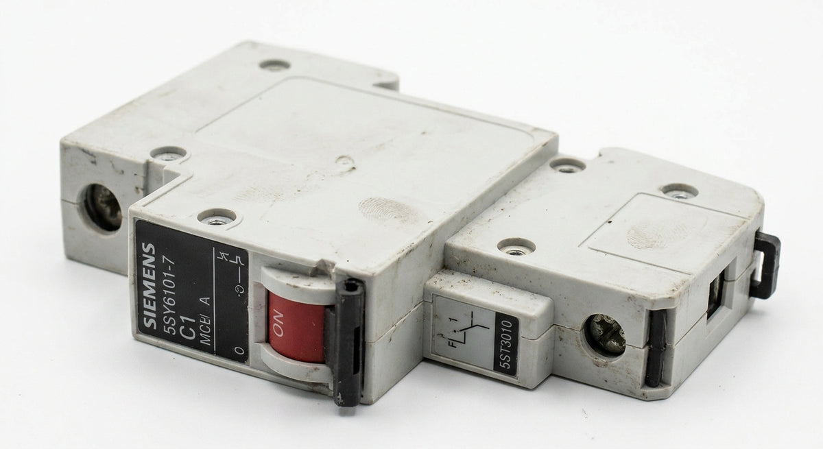 SIEMENS 5SY6101-7 MCB C1 CON 5ST3010