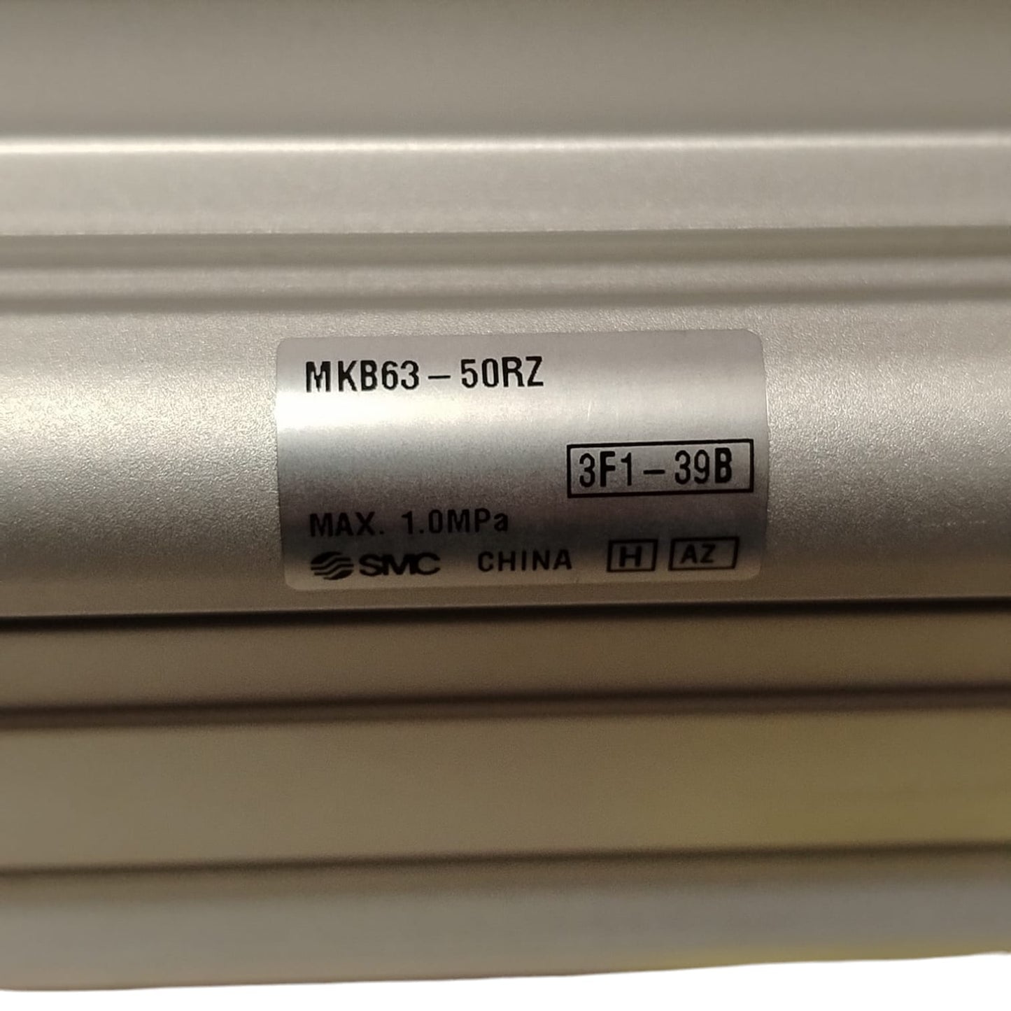 SMC MKB63-50RZ Cilindro de abrazadera