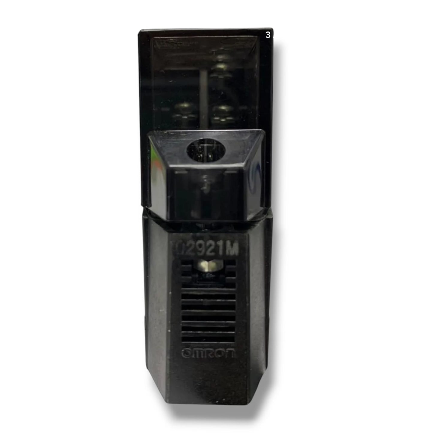 Omron E3JM-R4M4-G es un sensor fotoeléctrico