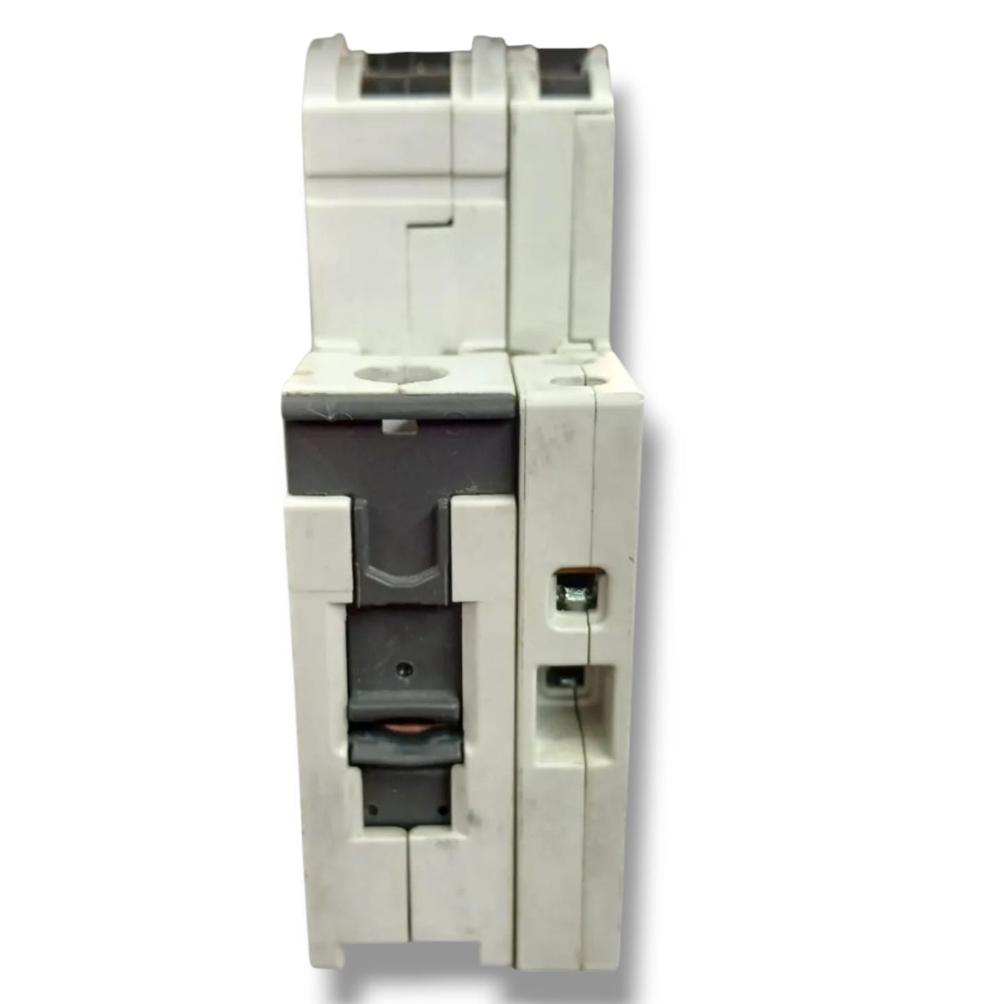 SIEMENS 5SY6110‑7 +5ST3010 INTERRUPTOR MAGNETICO
