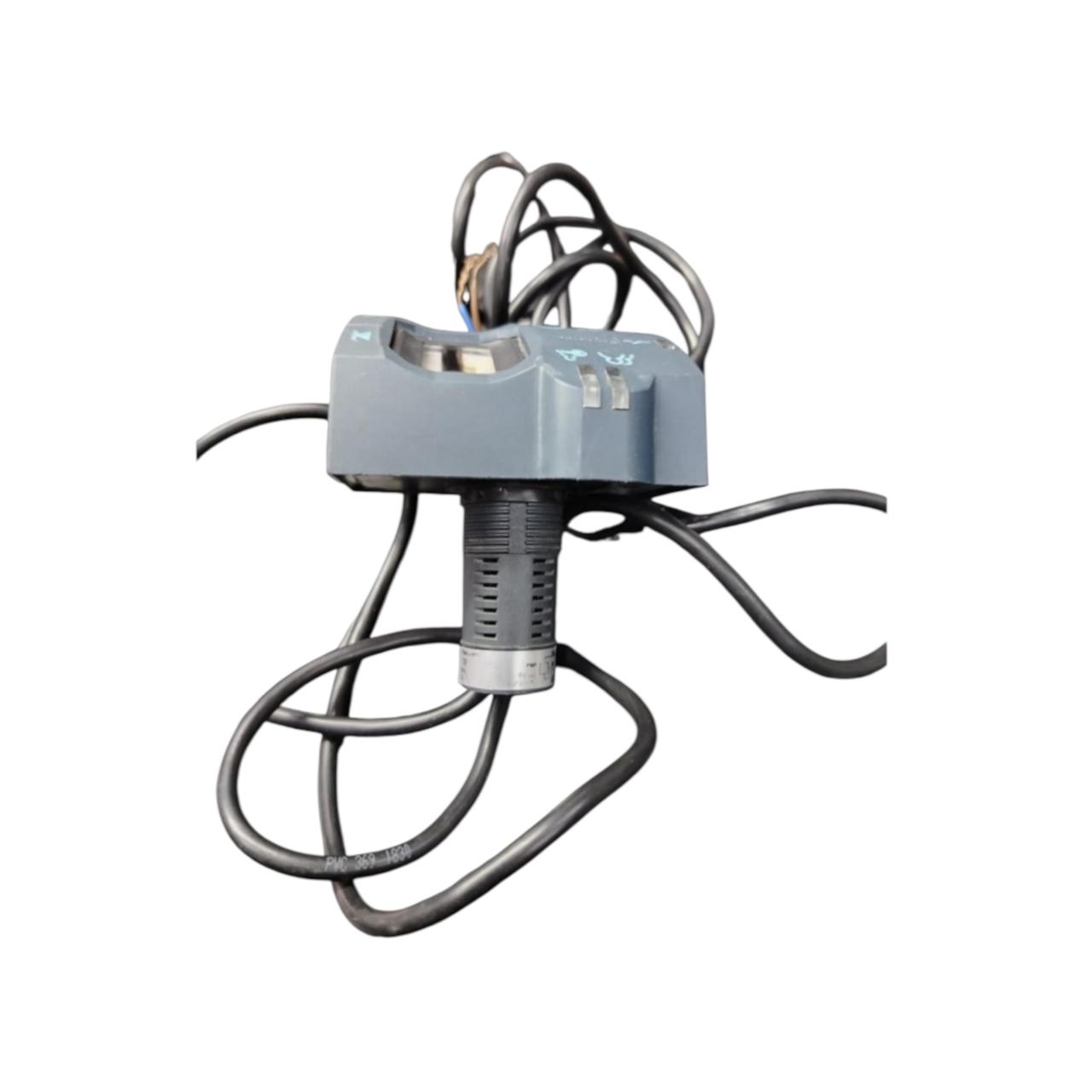 Schneider Electric Xb5s1b2l2 selector biométrico