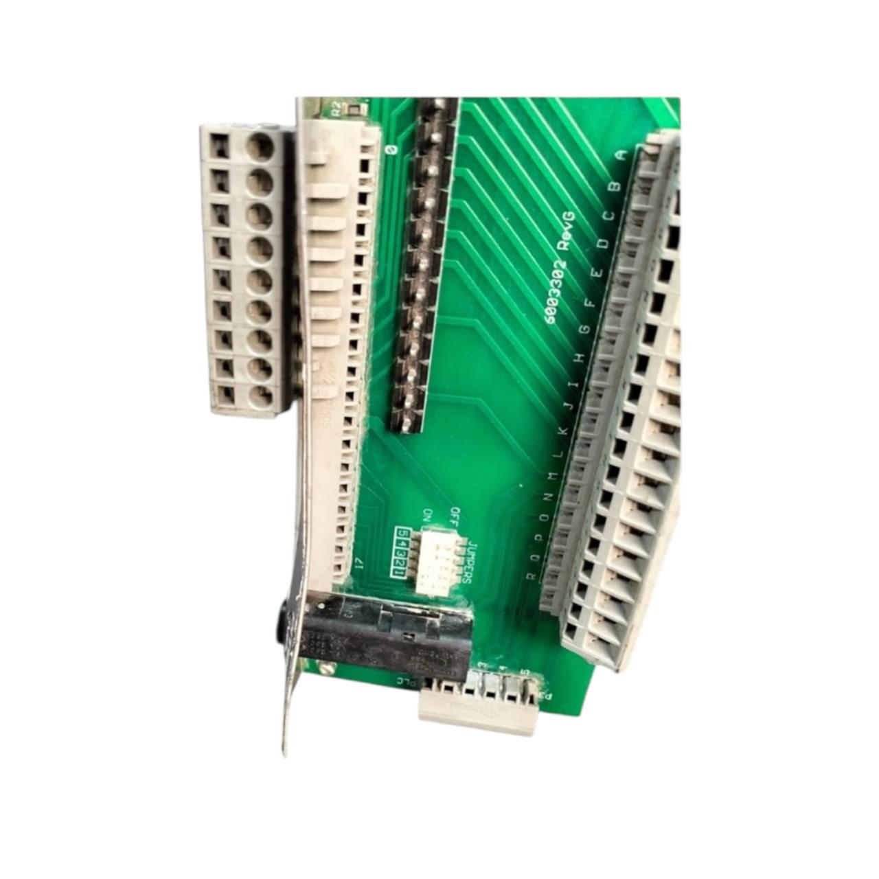 Schneider Twdlcaa24drf PLC compacto Sin Conector