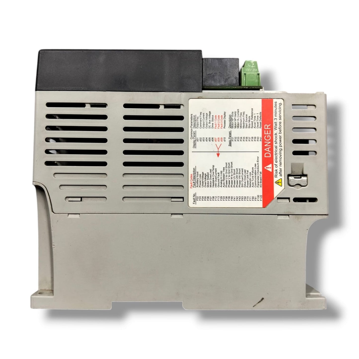 ALLEN BRADLEY 22A-A2P3N114 VARIADOR DE FRECUENCIA CON DETALLE