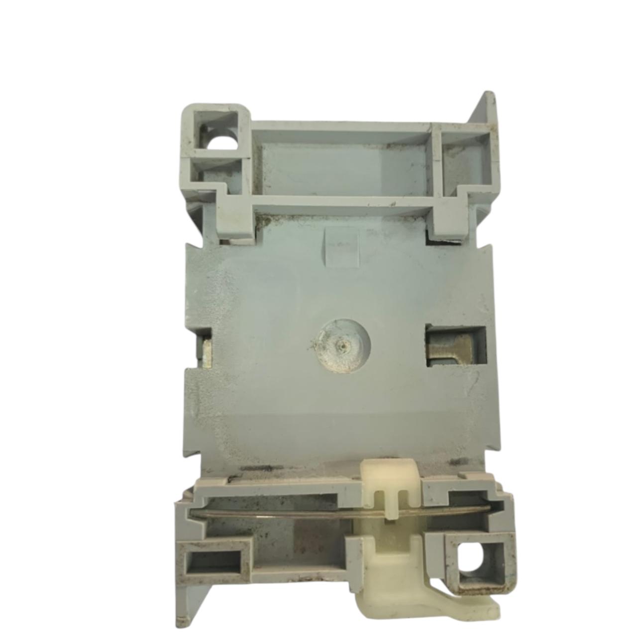 Allen Bradley 100-c09d*01 Ser A contactor