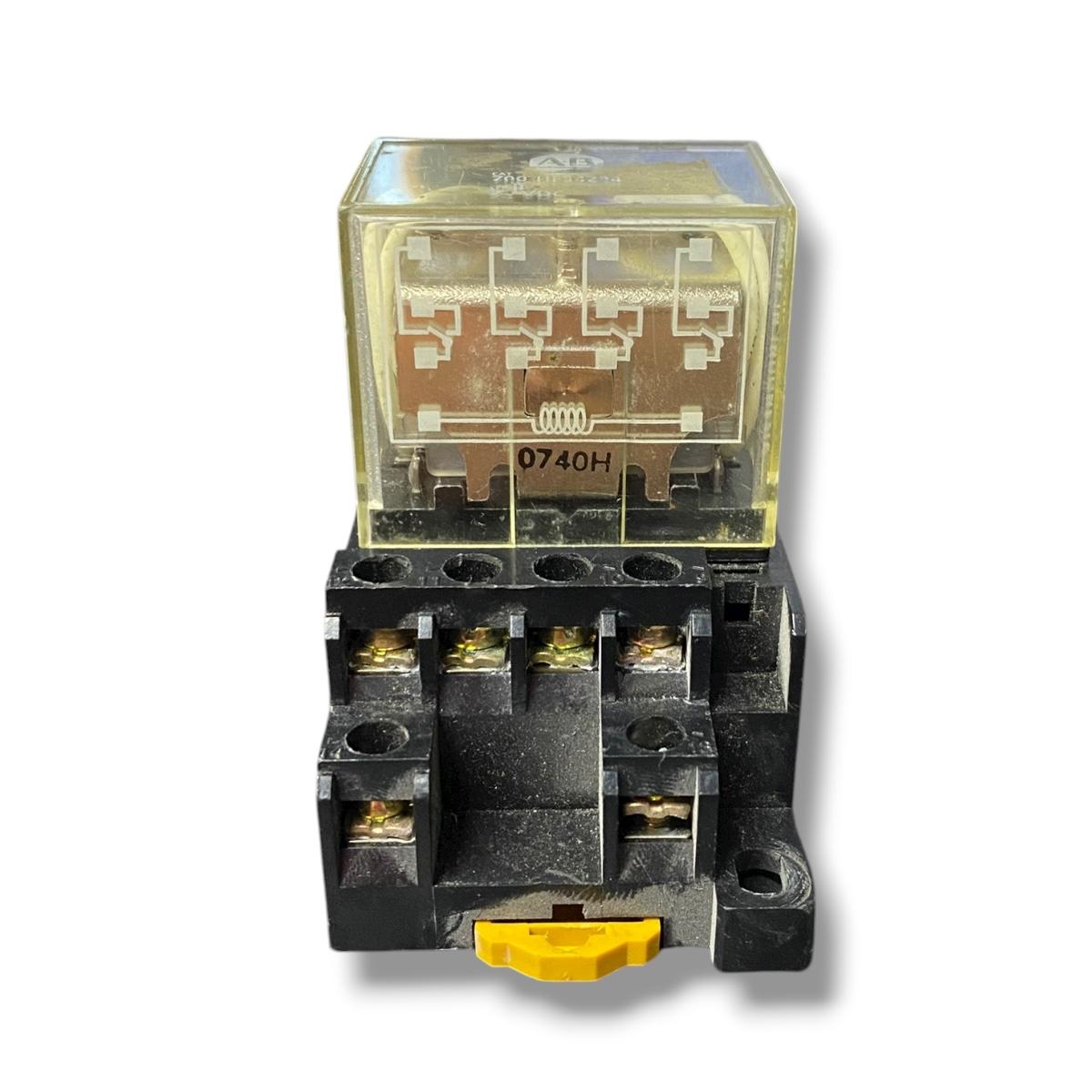 Allen Bradley 700-hn139+700-hf34z24 socket base