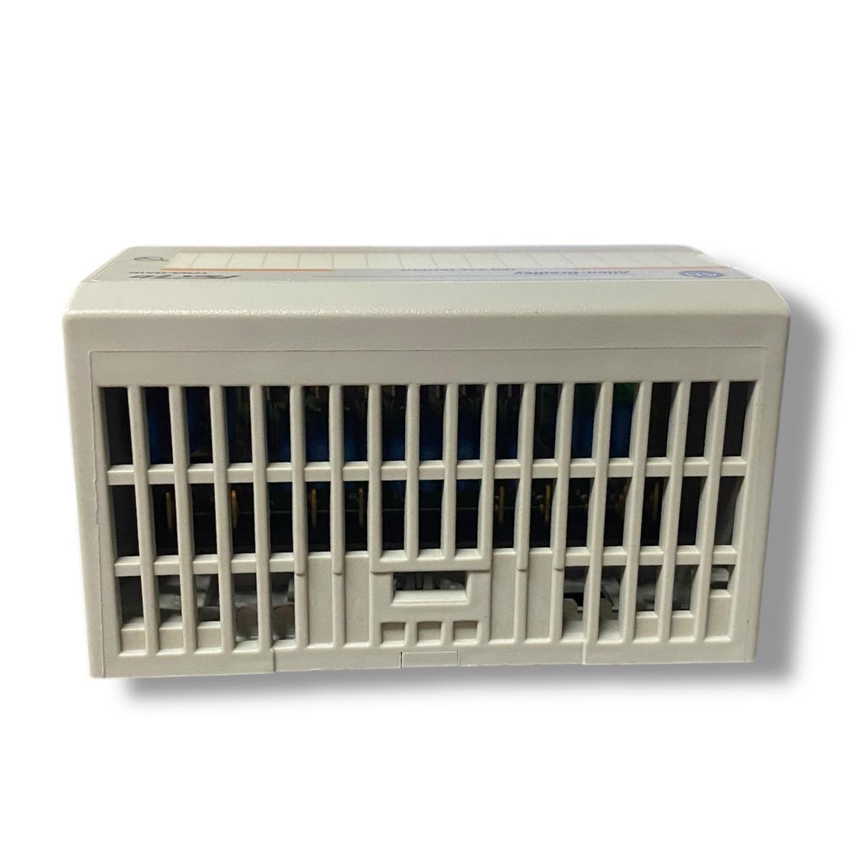 Allen Bradley 1794-oa16