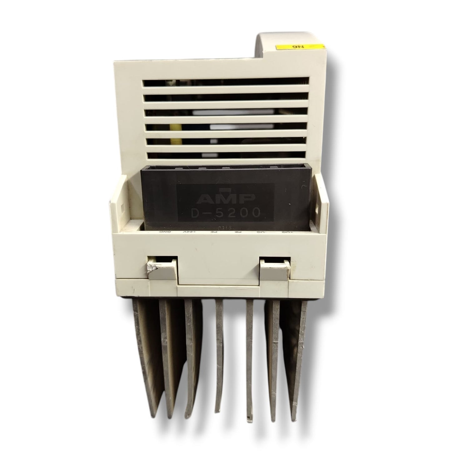 KUKA KSD1-16 SERVO DRIVE CON DETALLE