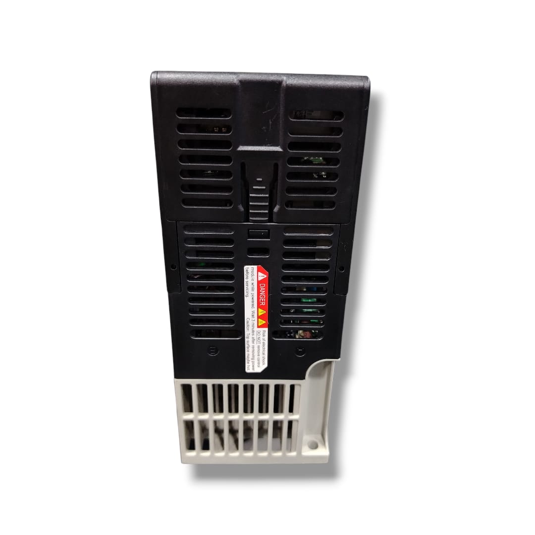 ALLEN BRADLEY 25C-D1P4N104 VARIADOR POWERFLEX