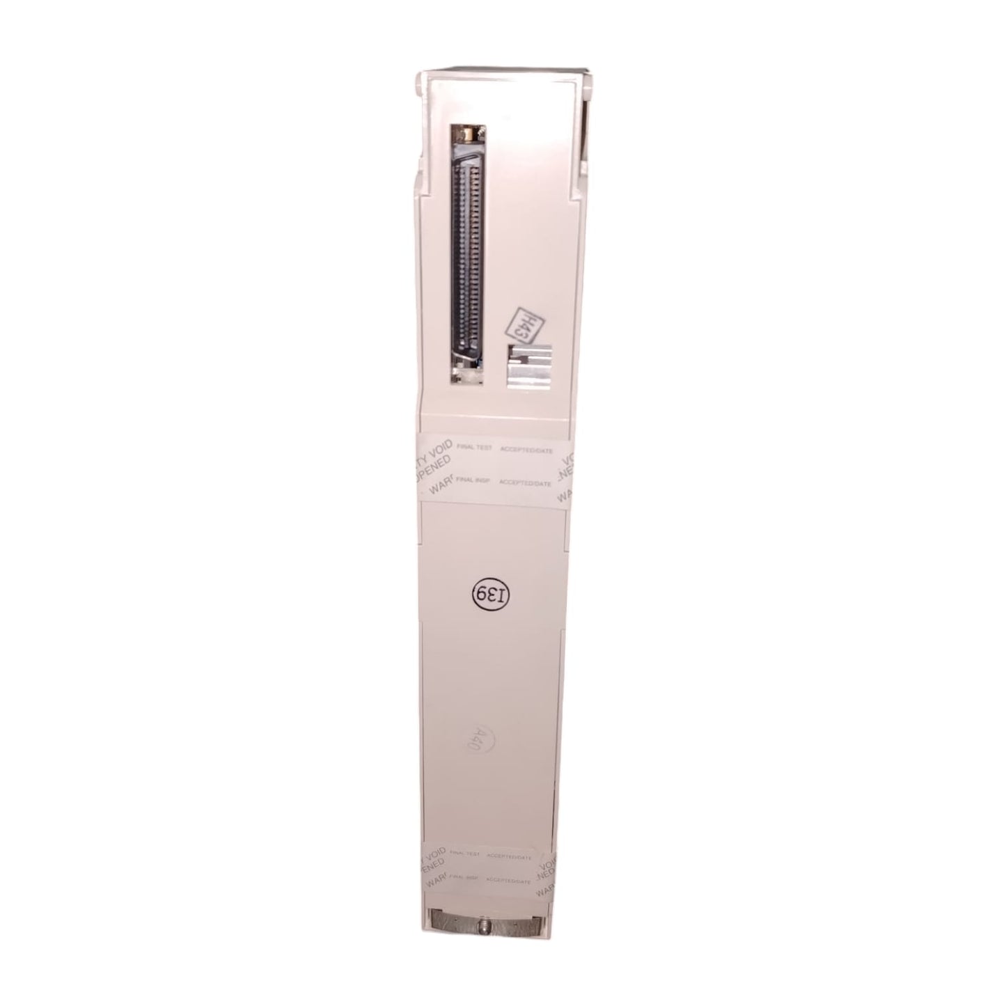 SCHNEIDER ELECTRIC 140 DAO 842 10 Módulo de salida