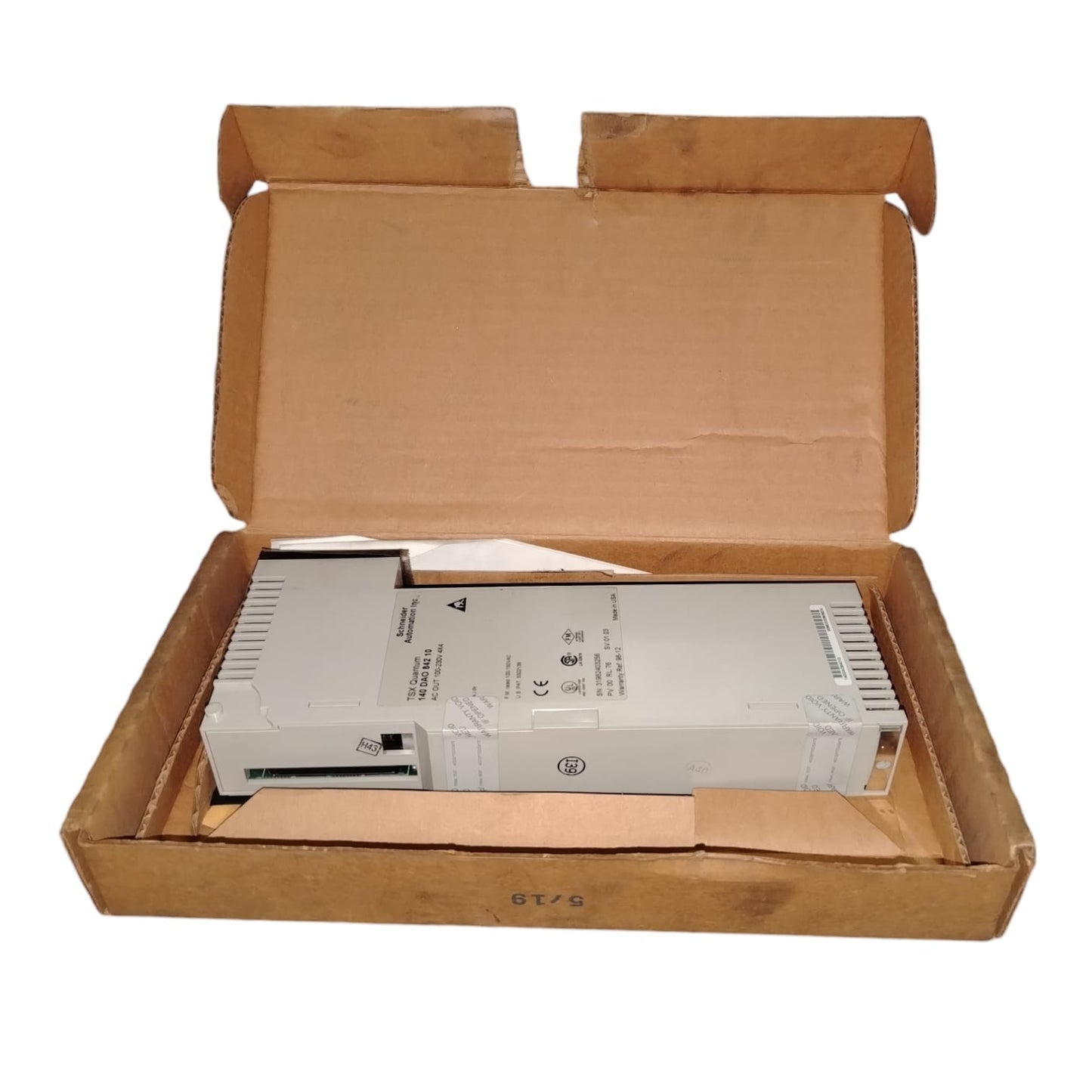 SCHNEIDER ELECTRIC 140 DAO 842 10 Módulo de salida