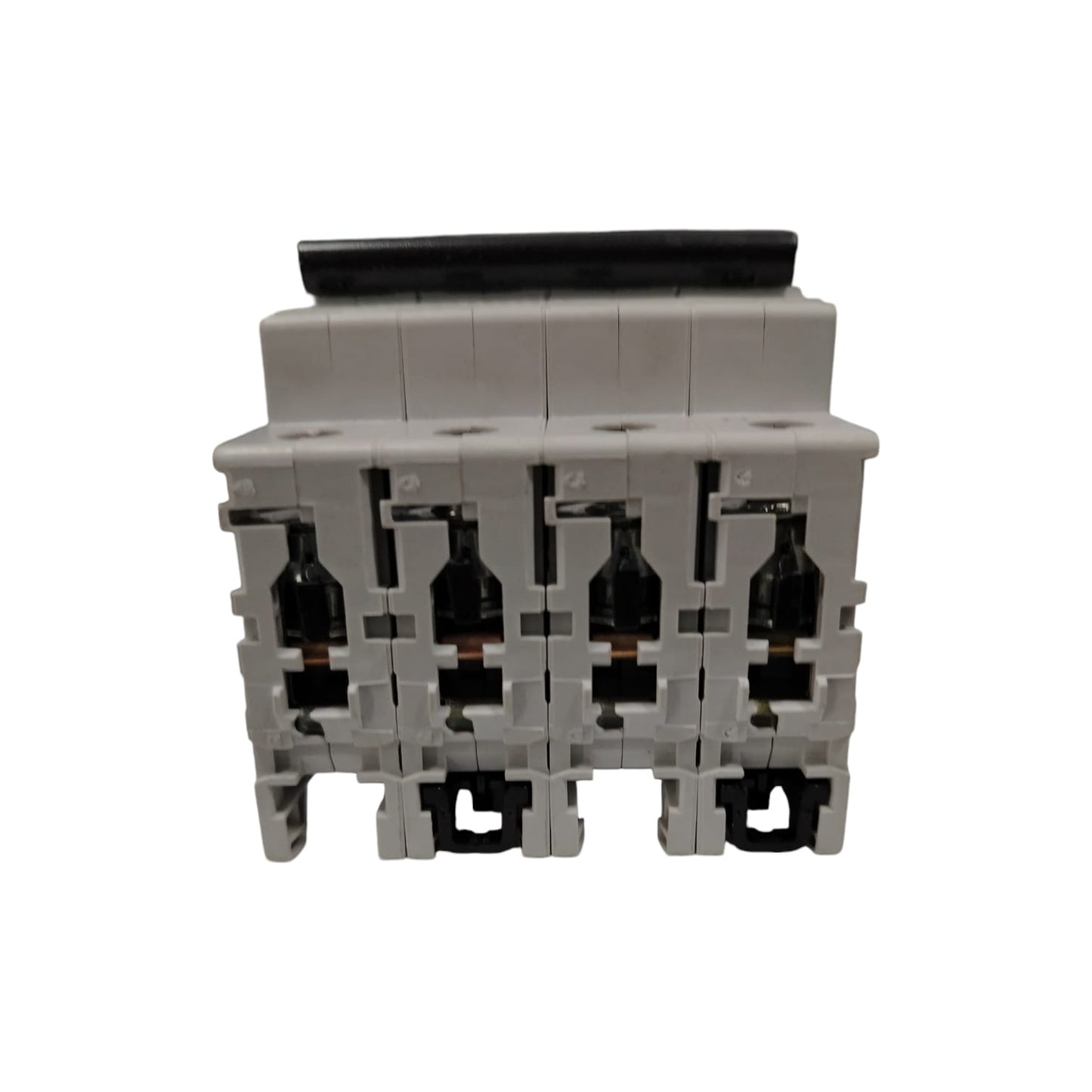 ABB S 203-NA D6/2CDS 253 103 R0061 Interruptor termomagnético