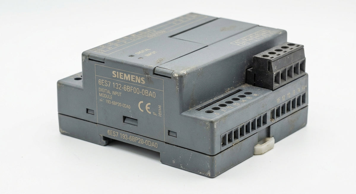 SIEMENS 6ES7 132-6BF00-0BA0 + 6ES7 193-6BP20-0DA0