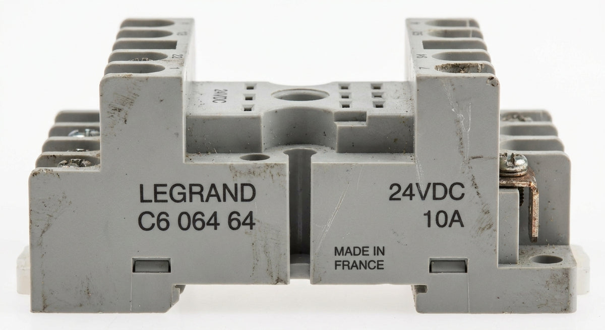 LEGRAND C6 064 64