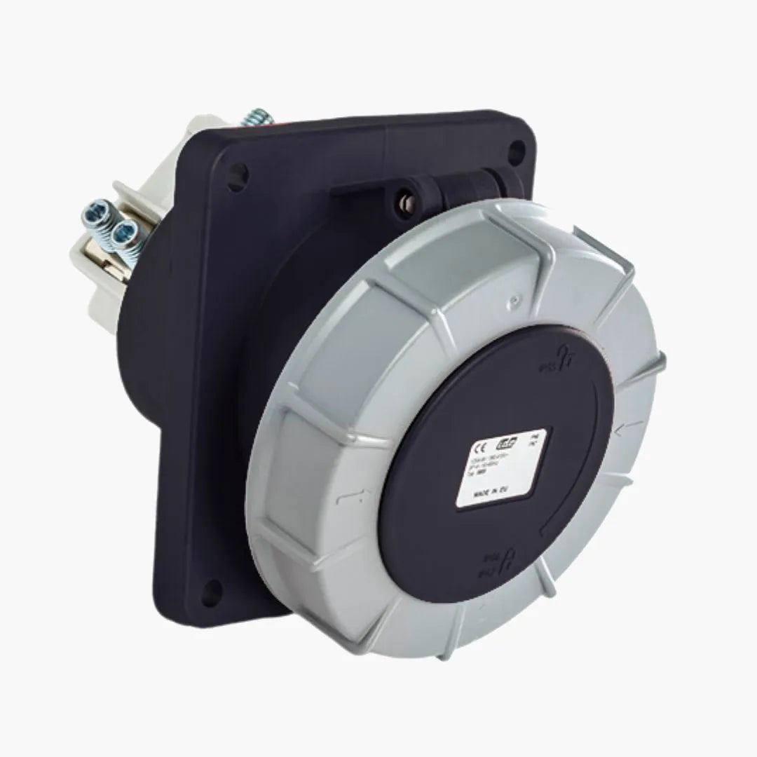 Base empotrar inclinada 125A 3P+N+T 500VCA 7h Negro IP66-IP67
