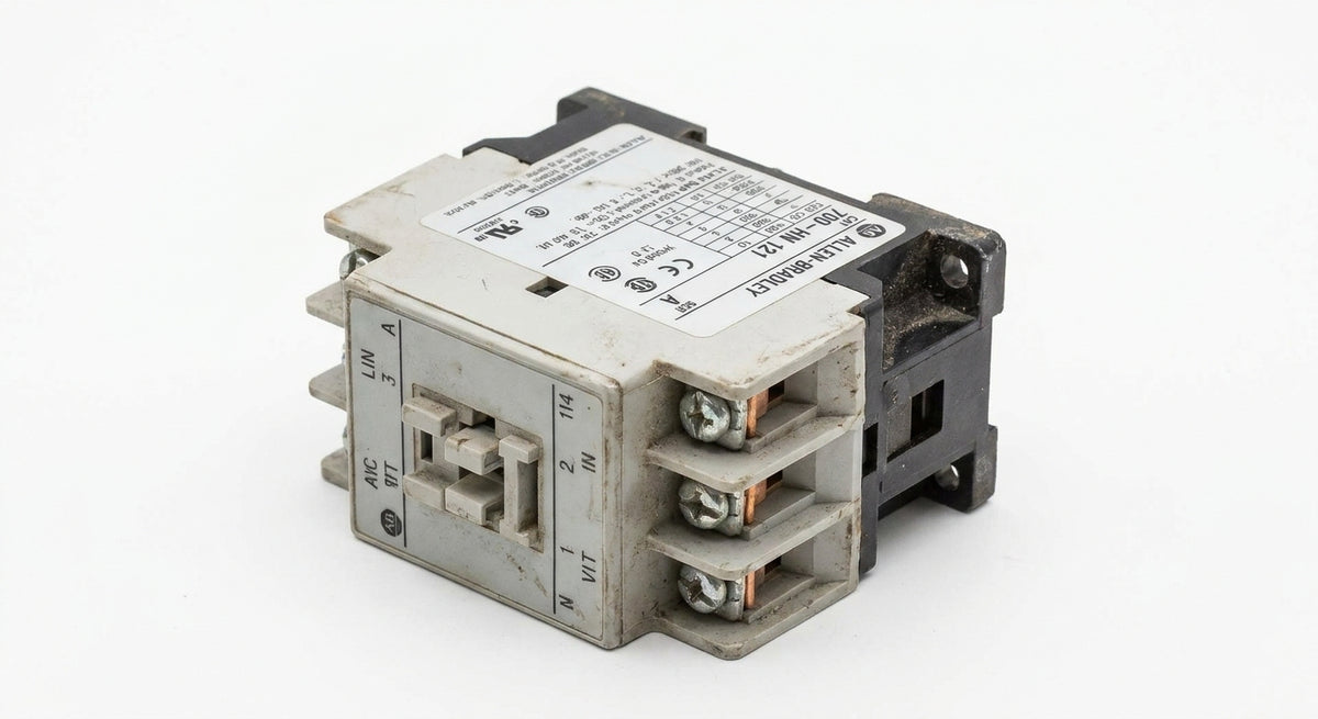 ALLEN BRADLEY CAT 700-HN 121 SER A