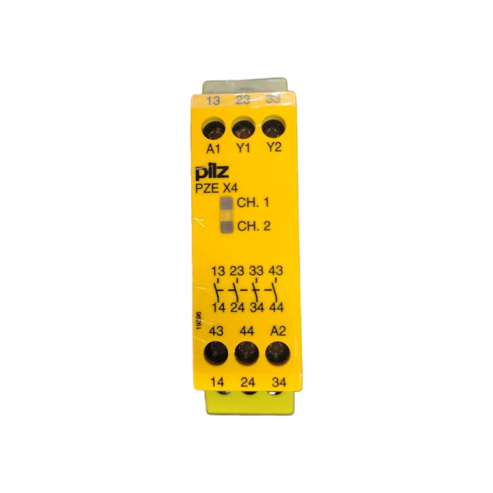 PILZ  PZE X4 774585 RELÉ DE SEGURIDAD