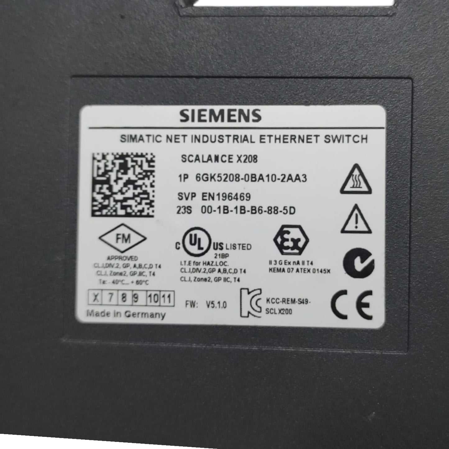 Siemens 6GK5208-0BA10-2AA3 ethernet switch