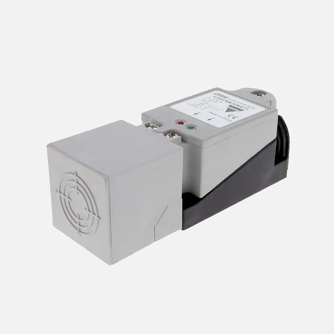 SENSOR INDUCTIVO RECTANGULAR PLASTICO  30MM NPN NANC 10-30VCD IP67