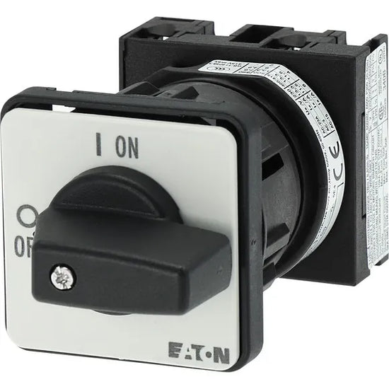 T0-1-102/EZ Interruptor CAM ON-OFF Manija negra 2P 20A montaje central IP65.
