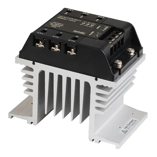 SRH3-1440 SSR trifásico con disipador 40A Input 4-30VCD Output 48-480VCA