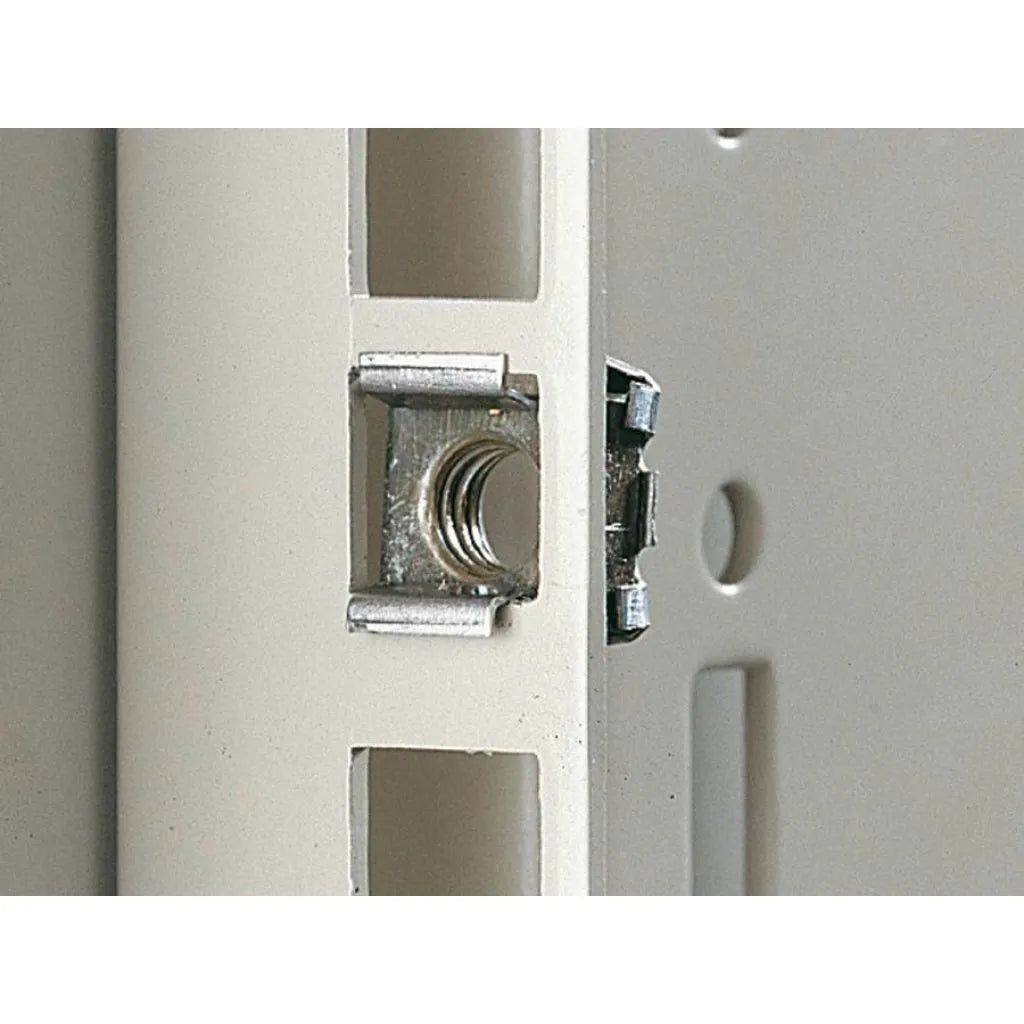DK Tuercas enjaulada M6 sin contacto. Para chapa de espesor 0,8–2,0 mm 50 piezas