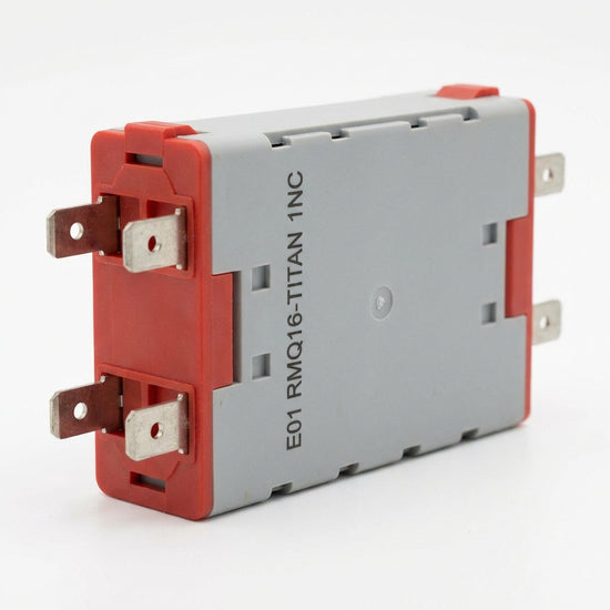 E01 RMQ16-Titan Modulo de contacto 1NC Montaje Frontal Conexión faston