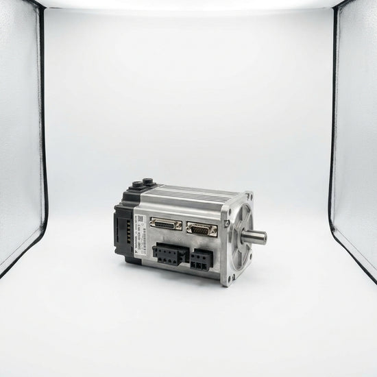 YASKAWA SGMDH-06A2A-YR13