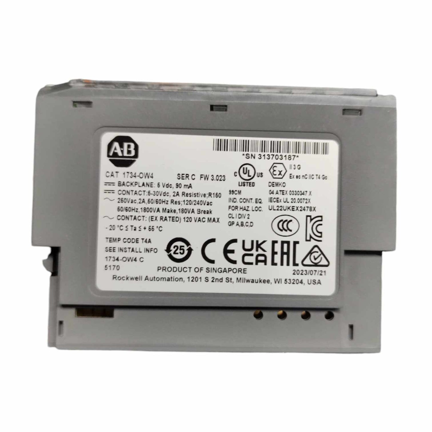 Allen Bradley 1734-OW4 Módulo  de salida