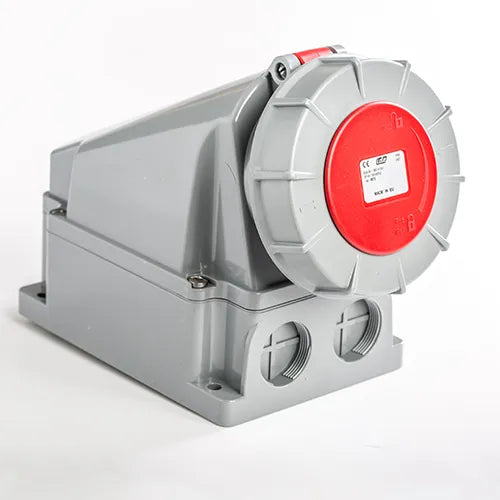Base mural 63A 3P+T 400VCA 6h Rojo IP66-IP67