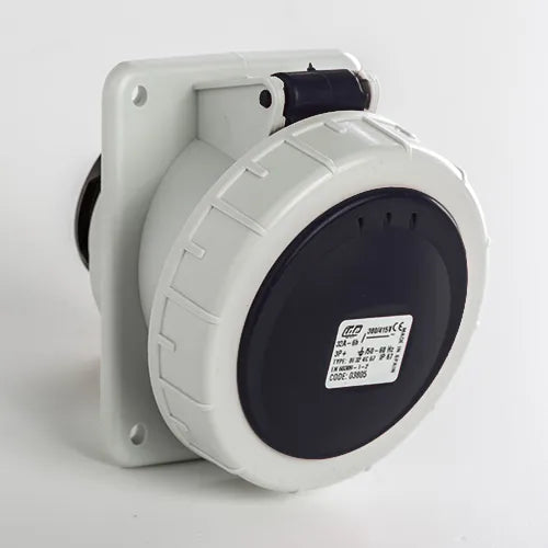 Base empotrar inclinada 32A 3P+T 500VCA 7h Negro IP66-IP67
