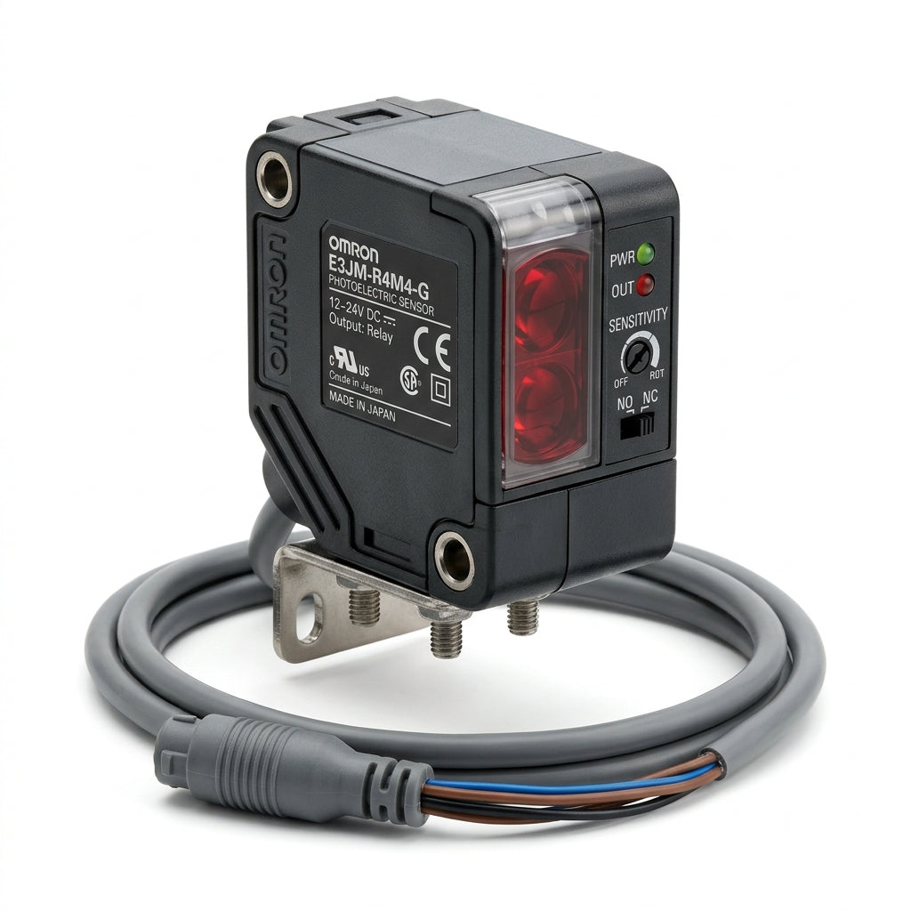 Omron E3JM-R4M4-G es un sensor fotoeléctrico