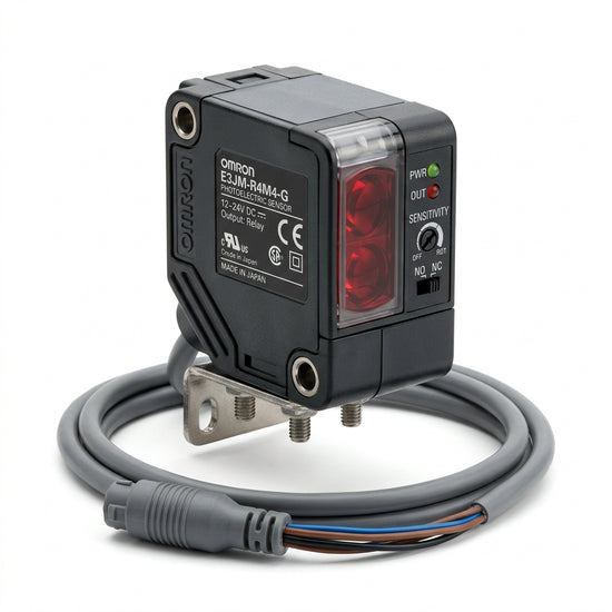 Omron E3JM-R4M4-G es un sensor fotoeléctrico