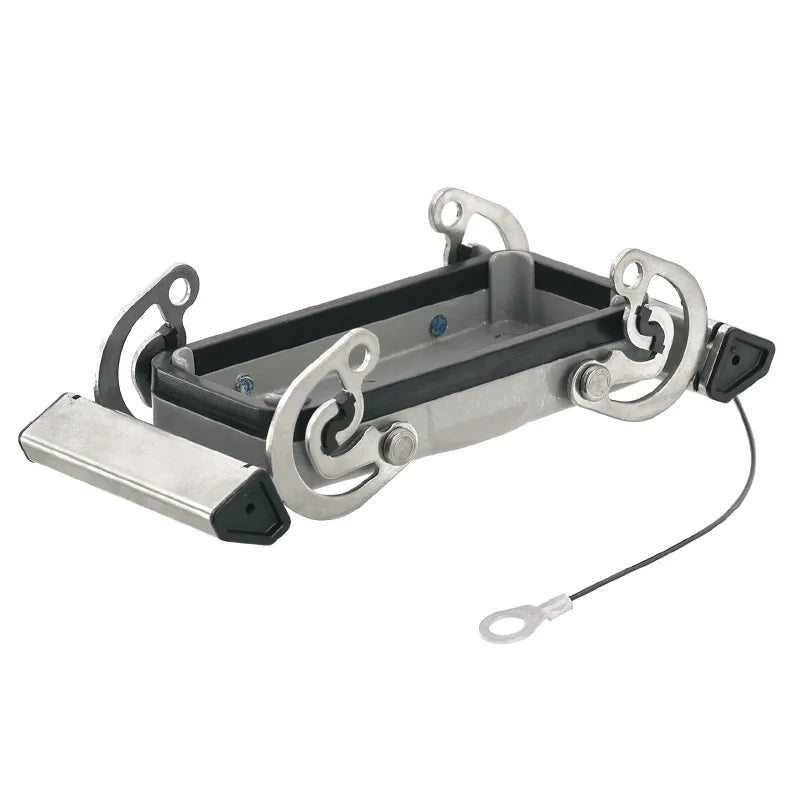 HDC 16B DMD 2QB Tapa para capota con empaques 2Ganchos Grupo 6
