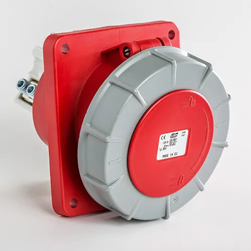 Base empotrar inclinada 125A 3P+N+T 220/400VCA 6h Rojo IP66-IP67