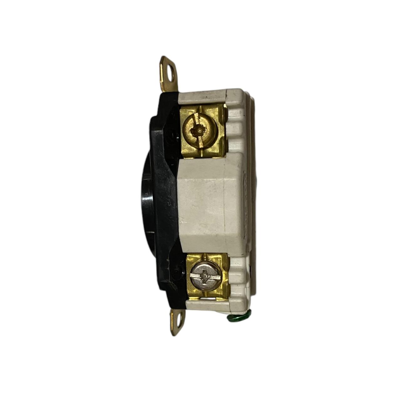 Hubbell HBL2730