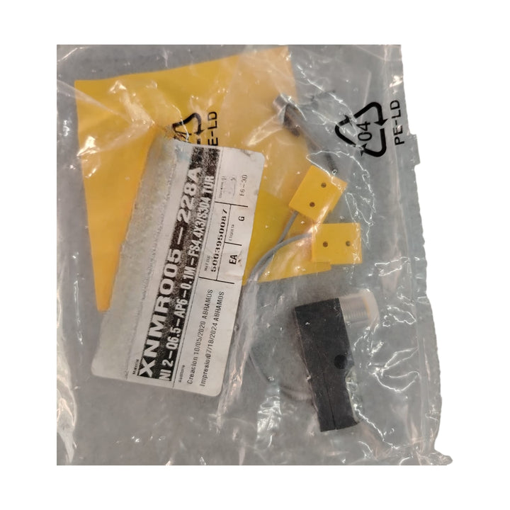 Turck Ni2-06.5-ap6-01m-fs4.4xtur3/s304 sensor de proximidad