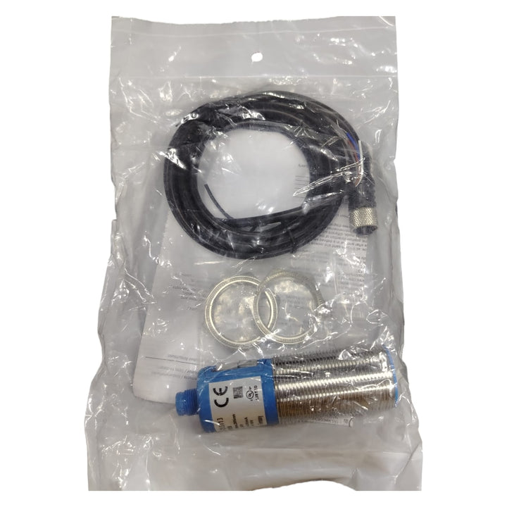 SICK  UM30-213113/6036918 SENSOR CON PANTALLA