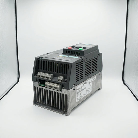 Siemens 6SL3220-1YE24-0UF0
