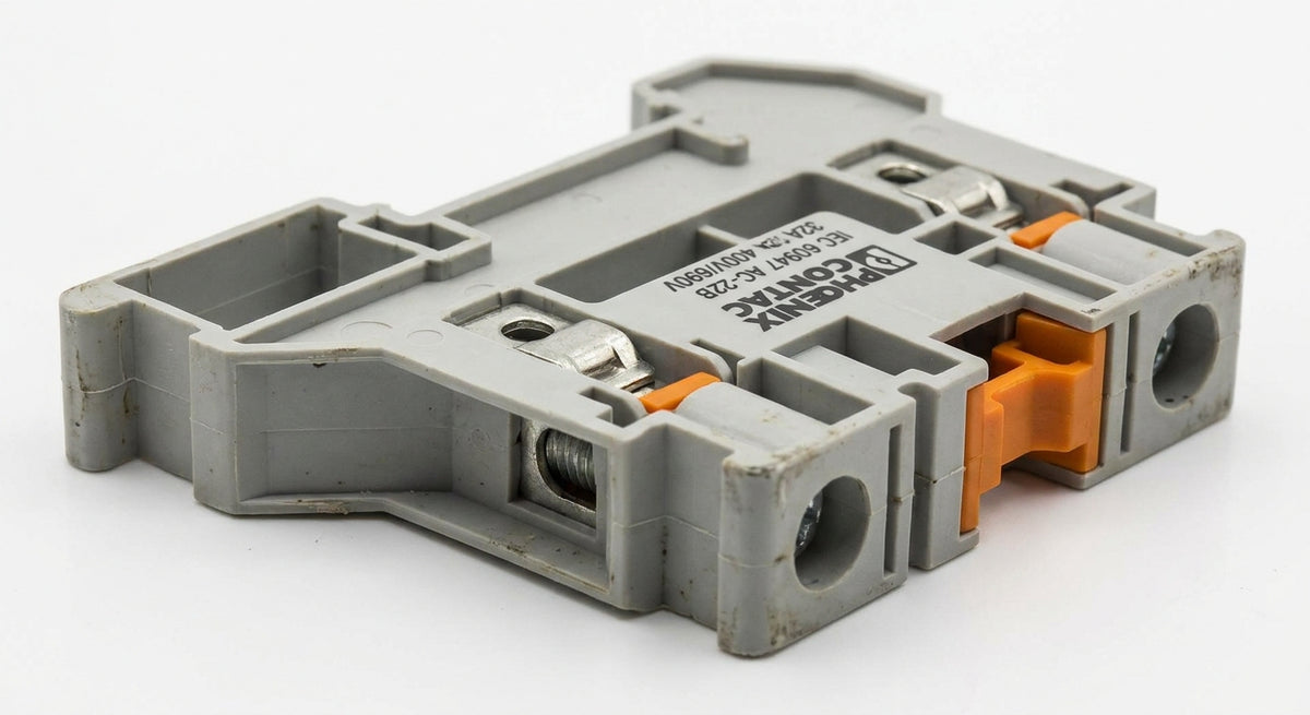 PHOENIX CONTACT iec 60947 ac 22b 32a 400v/690v