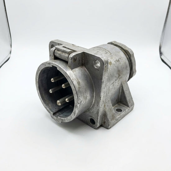 BIND ME416BBR7-1752 / 16A 4W 500V BACKBOX RECEPTACLE MCA MENNEKES