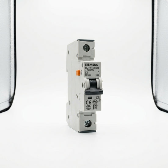 SIEMENS 5SJ4104-7HG40 INTERRUPTOR
