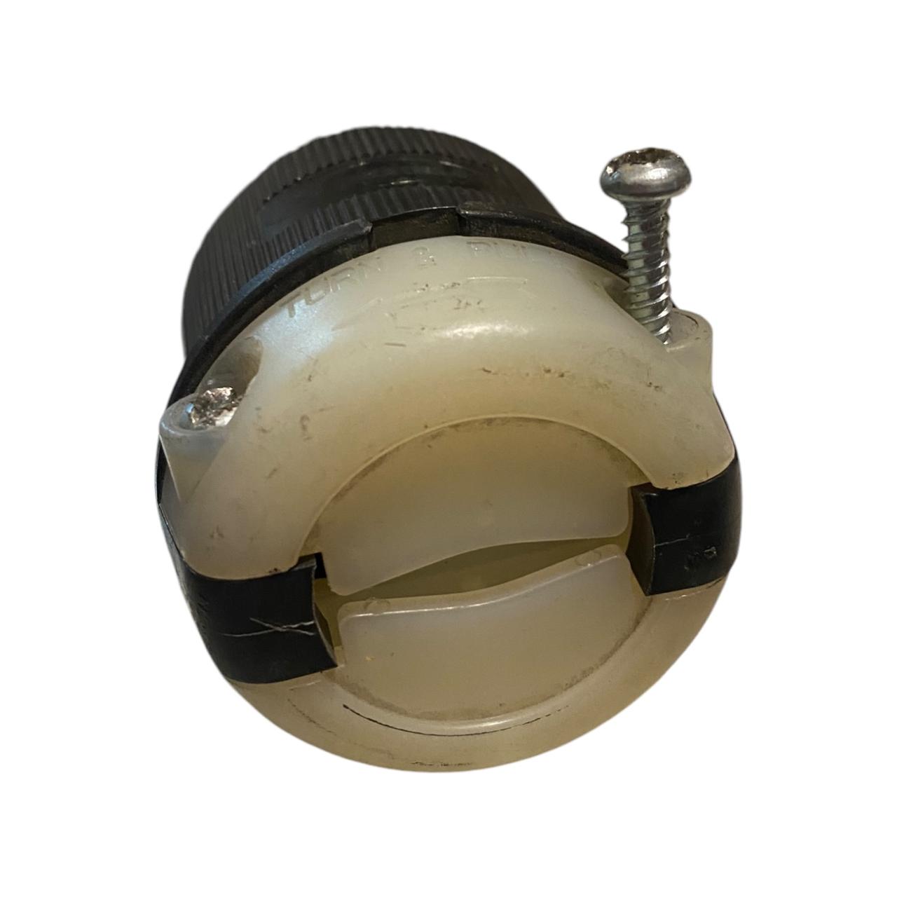 Hubbell HBL2421CN enchufe de bloqueo