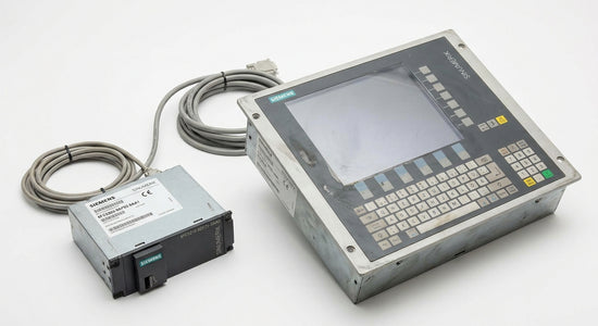 SIEMENS 6FC5203-0AF02-0AA1 + 6FC5210-0DF25-2AA0