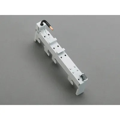 EQUES30 COMP. ADAPTADOR 1POLO 32AMP