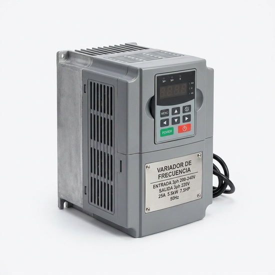 Variador de frecuencia Entrada 3ph 200-240V Salida 3ph 220V 25A 5.5kW 7.5HP 50Hz