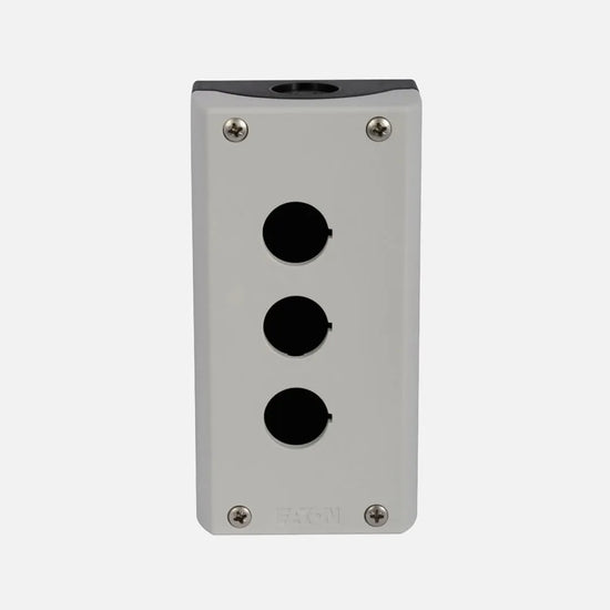M22-I3-PG Caja Botónera 3 orificios 80HX153WX56Dmm color Gris entrada gland PG.